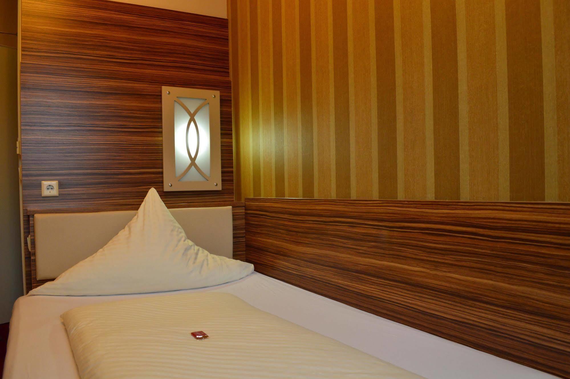 Erde Hotel Erlangen Kültér fotó